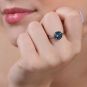 Bague Platine diamant,P.fine Topaze traitée "London blue"