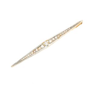 Broche or bicolore rose de diamants