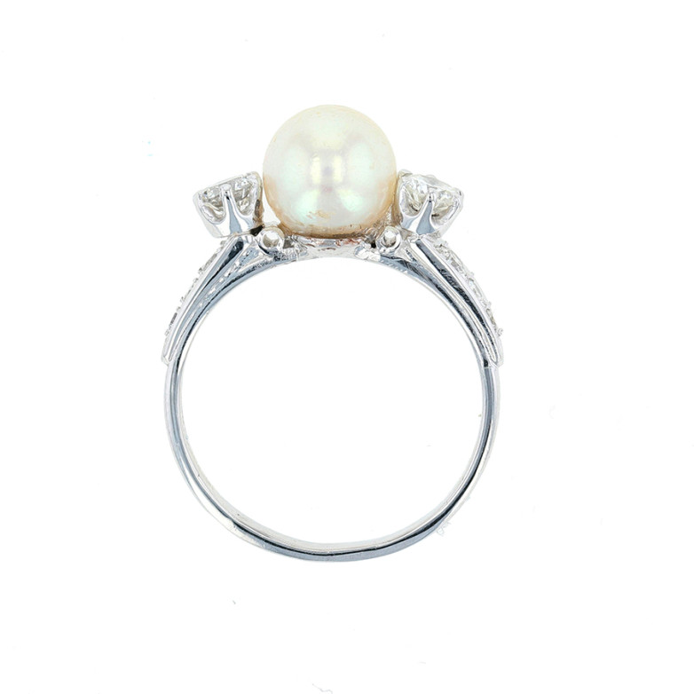 Bague perle et diamants...