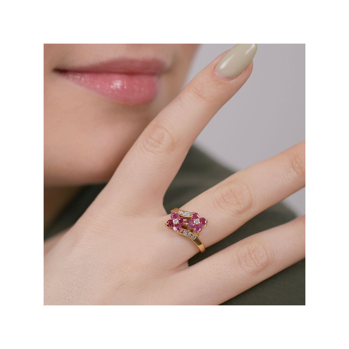Bague Cocktail Or 18 Carats - Or Blanc, Perles, Rubis Et Diamants 0,20 Ct - Poids 11,82 G, Occasion