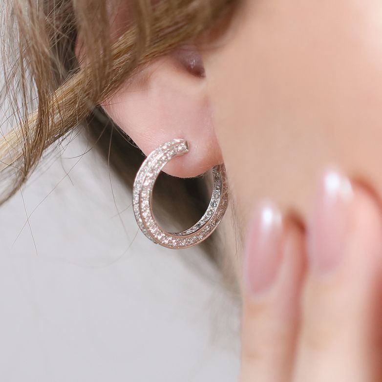 Boucles d'oreilles or gris diamant (s) Boucles d'oreilles or gris diamant (s)