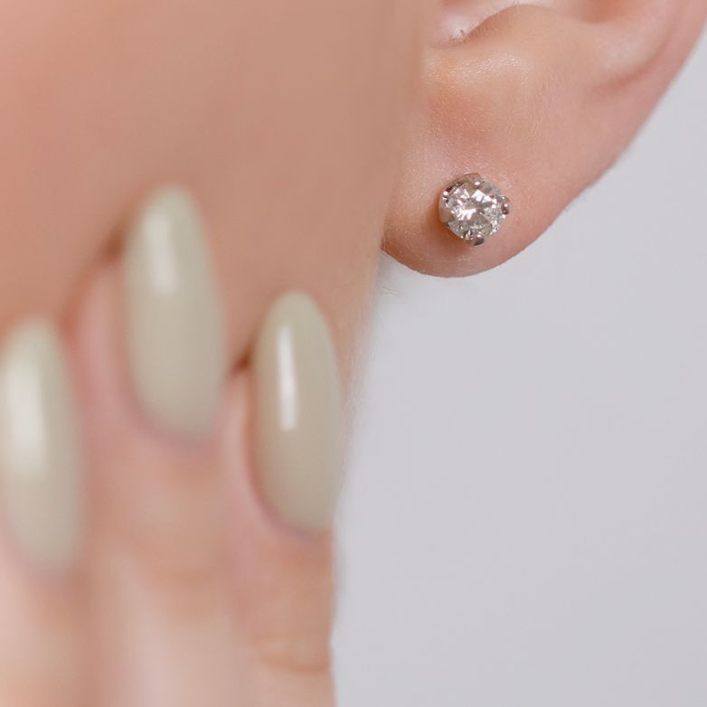 Boucles d'oreilles or gris diamant (s) 