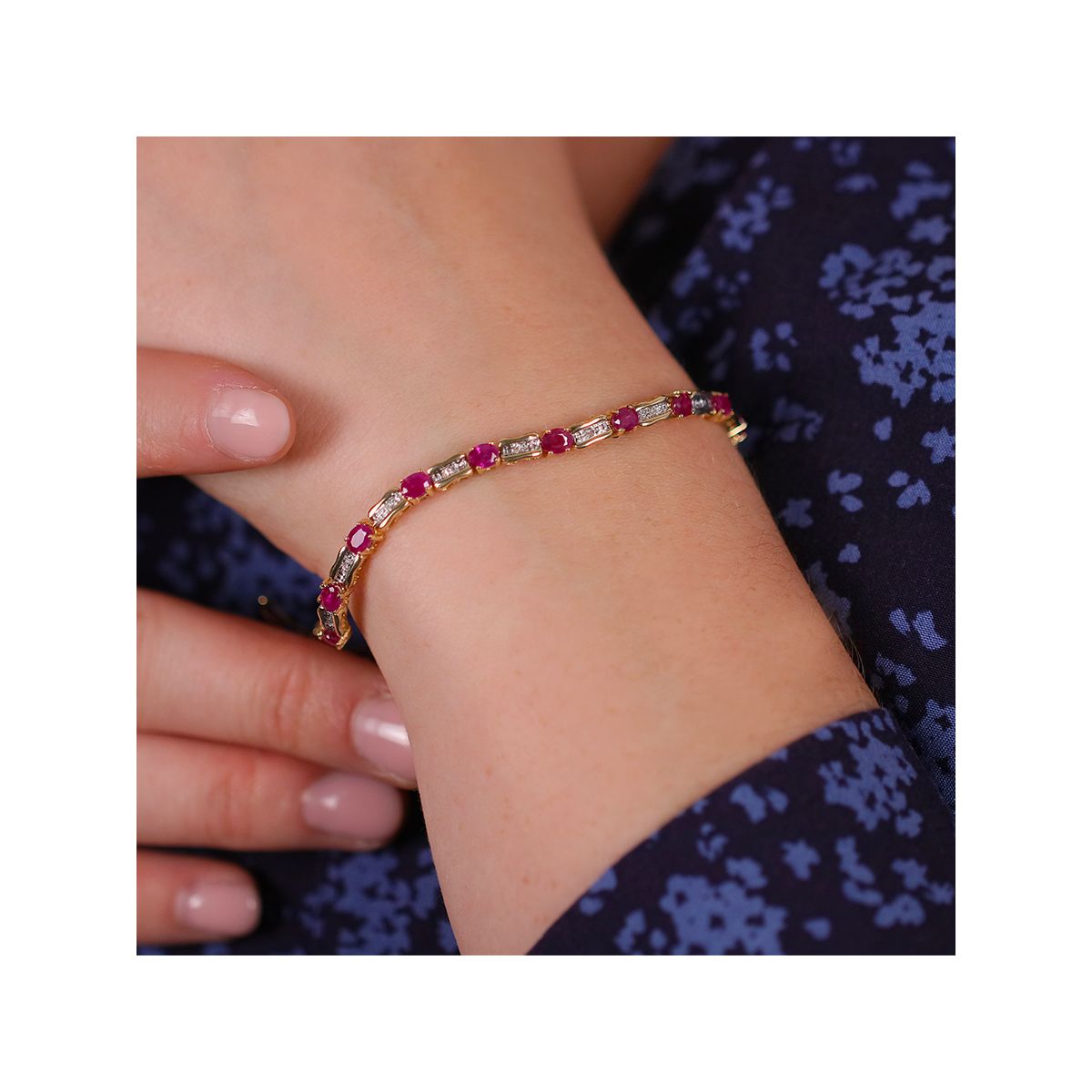 Bracelet En Or 18 Carats Avec Rubis Et Diamants - Poids 20,05 G, Magnifique Pièce D'occasion