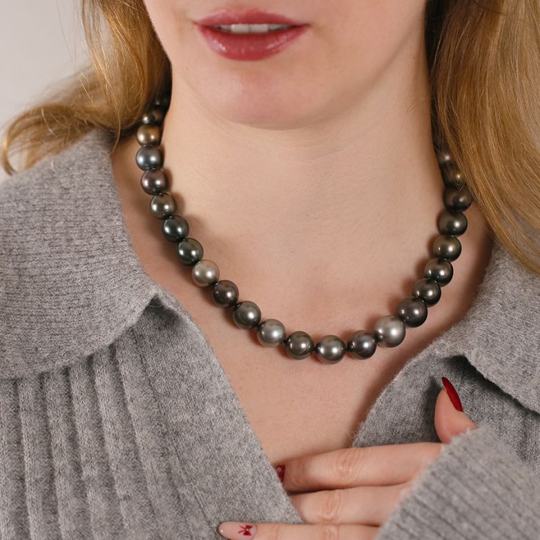 collier perles de culture or gris Perle de Tahiti 