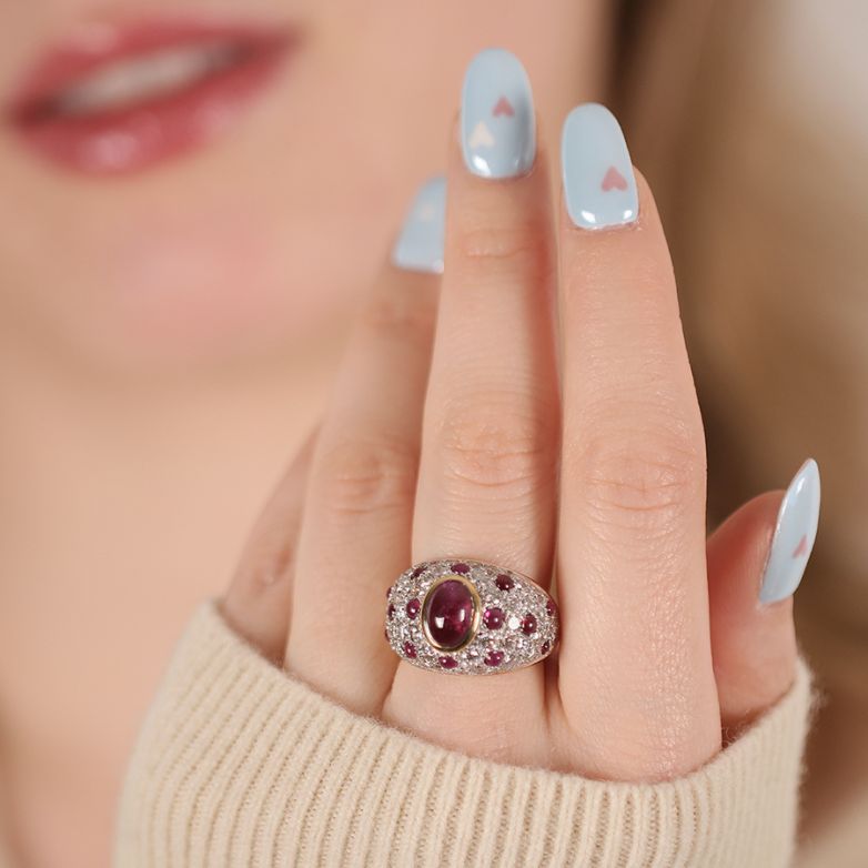 Bague or jaune rubis et diamant(s) 