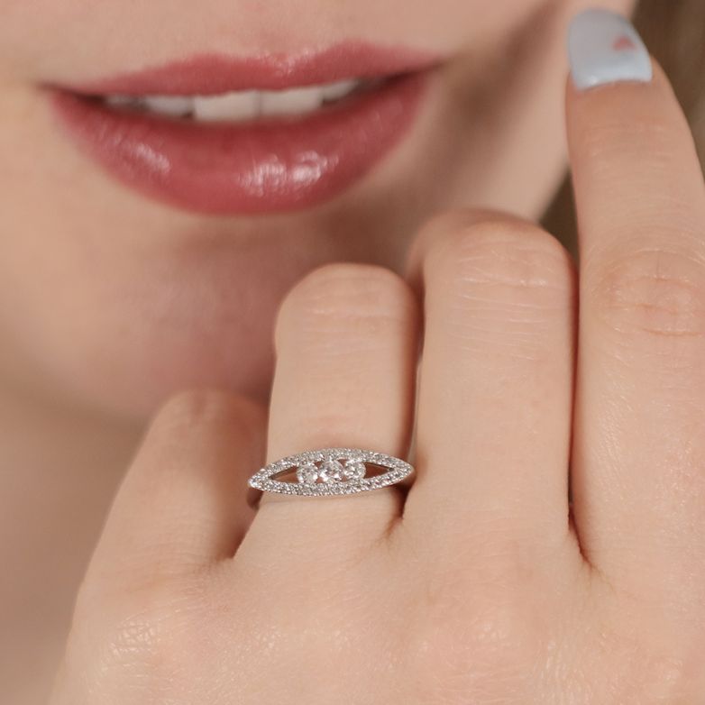 Bague or gris diamant (s) 