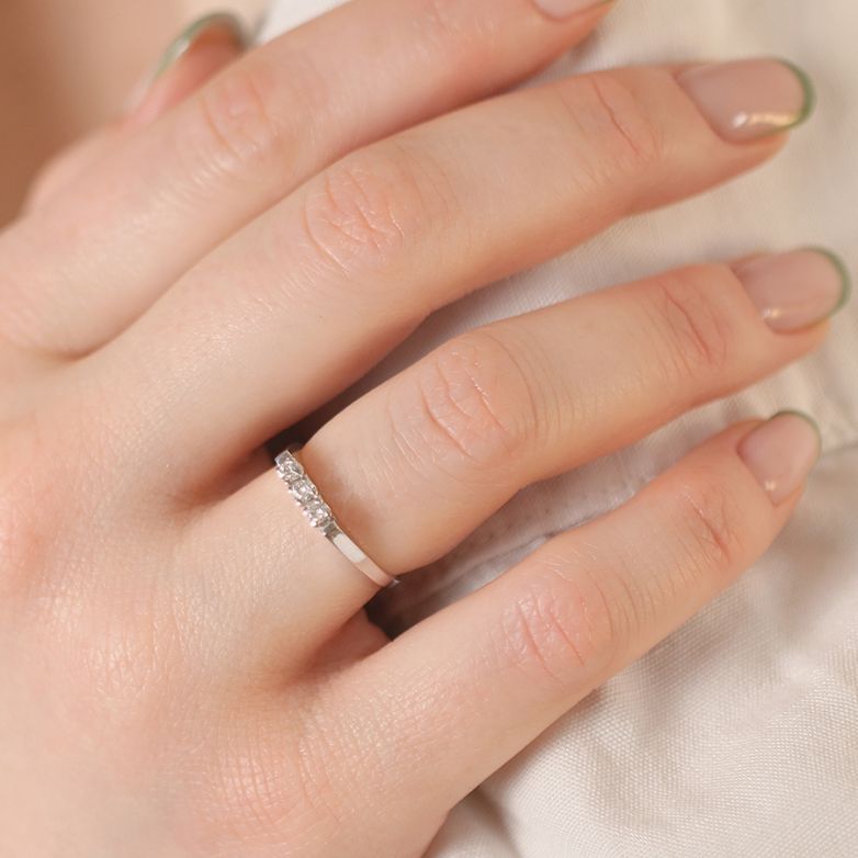Bague or gris diamant (s) 