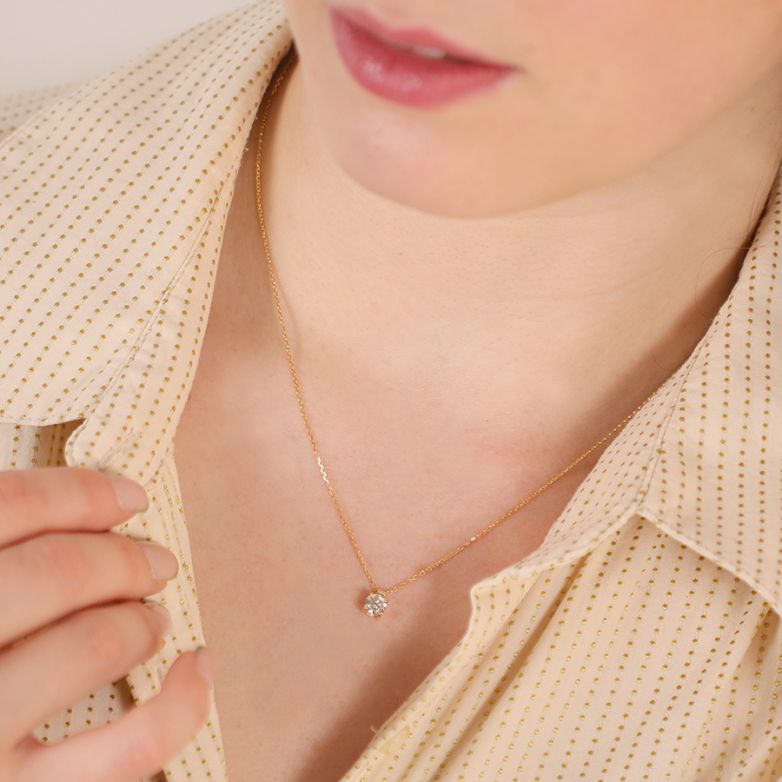 Collier or jaune diamant (s) 