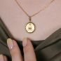 médaille or jaune rubis et diamant(s) 