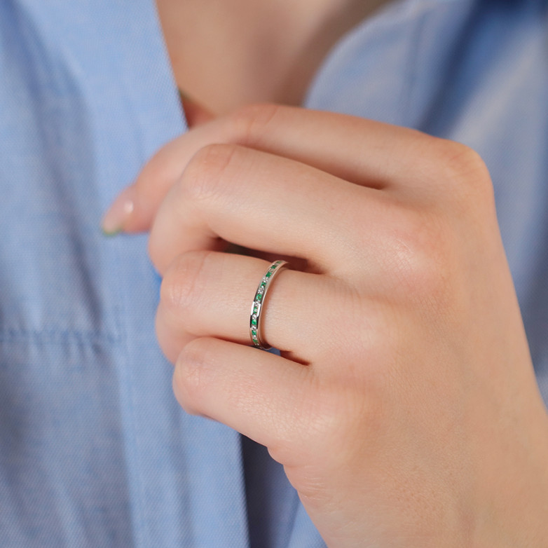 Bague émeraudes 0.12 carat...