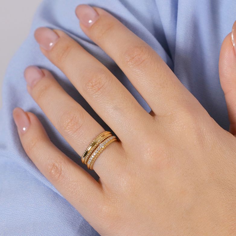 Bague or jaune diamant (s) signé MAUBOUSSIN
