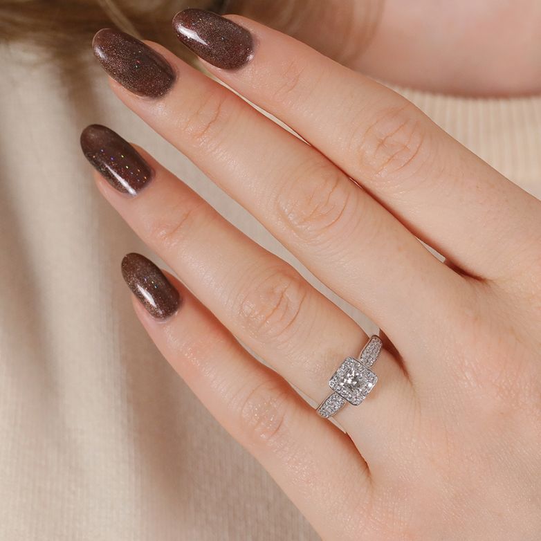 Bague or gris diamant (s) 